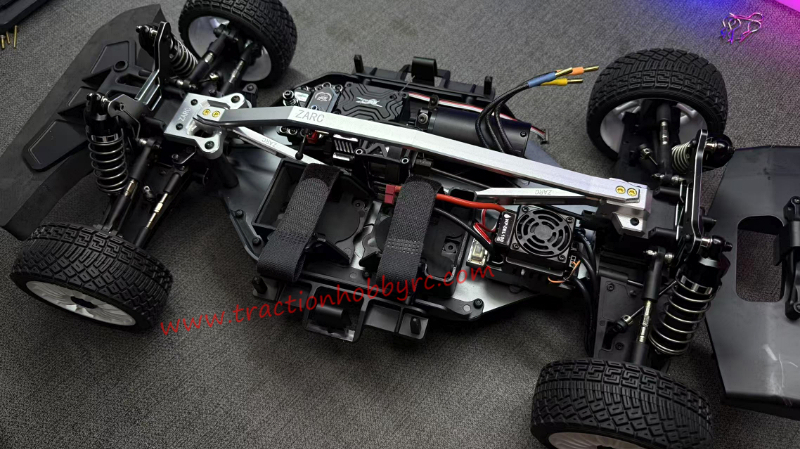 Traction Hobby KM 934 Parts FR Supports, Center Support Base Reinforcement Kit 3