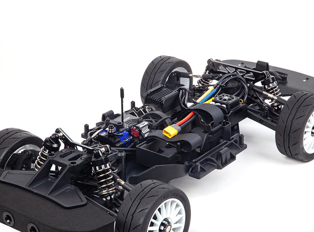 Tractionhobby KM 934 RC Car 7