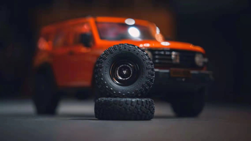 2 Traction Hobby Tank 300 Parts 2.2 BEAST Vintage Metal Wheels TH01227 4